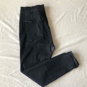 Express black pull on jeggings size large
